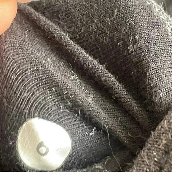 Lululemon Cuddle Up Jacket
Heathered Black / Black - Picture 9 of 9